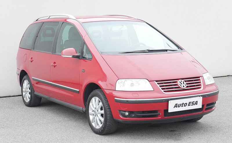 Volkswagen Sharan 1.9 TDi 