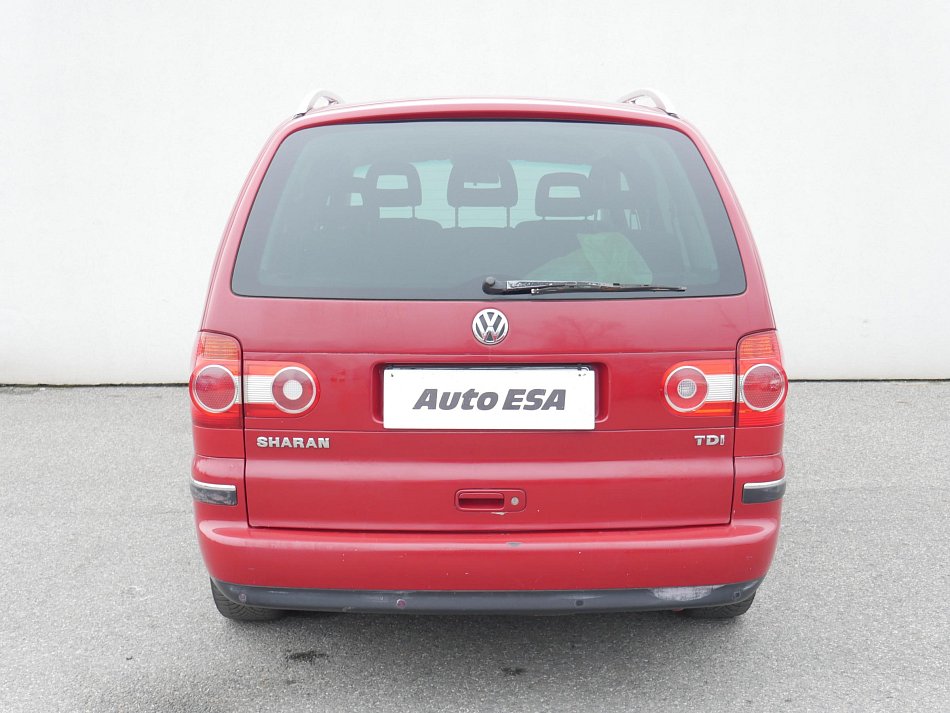 Volkswagen Sharan 1.9 TDi 