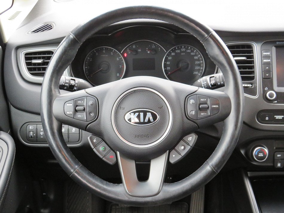 Kia Carens 1.6 GDi 