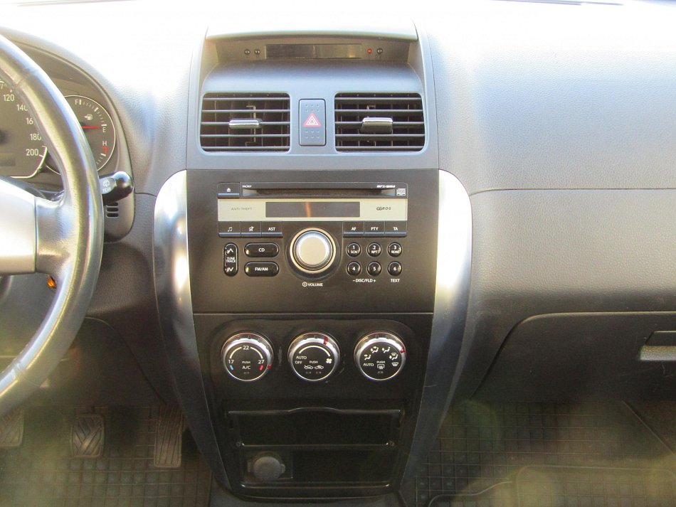 Suzuki SX4 1.6i 