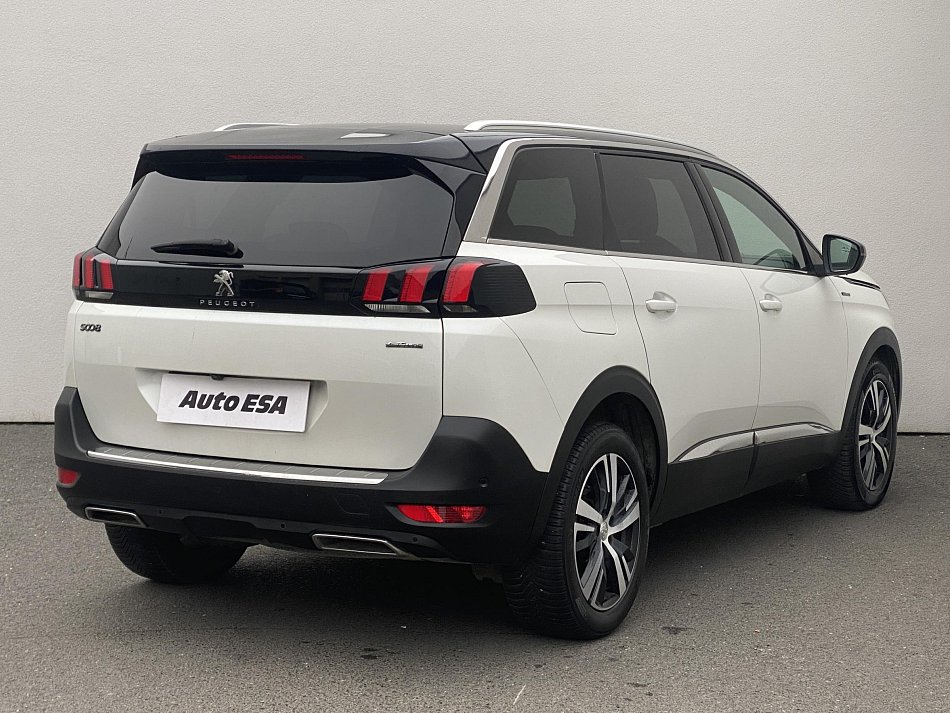 Peugeot 5008 1.2PT GT Line