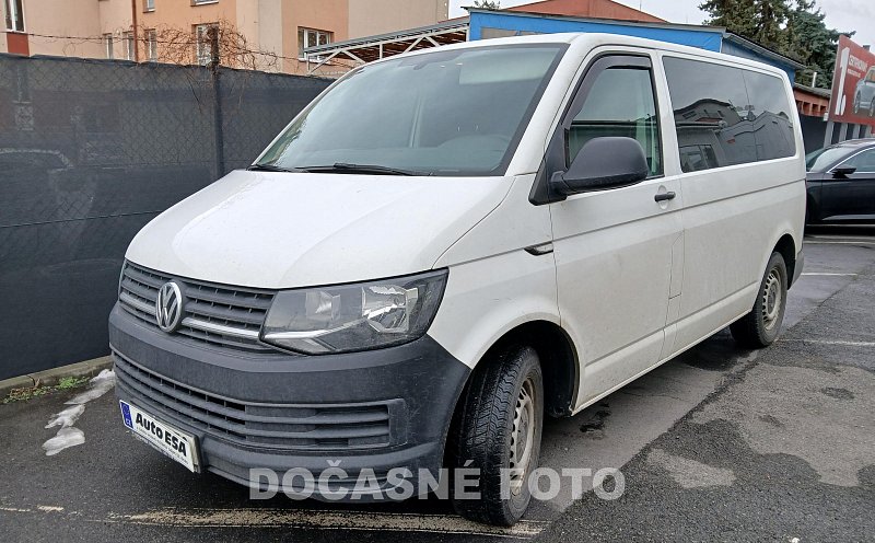 Volkswagen Transporter 2.0TDi  6míst