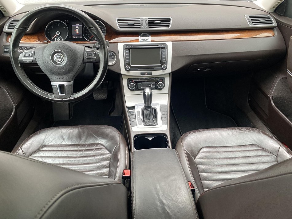 Volkswagen Passat 2.0TDi Highline