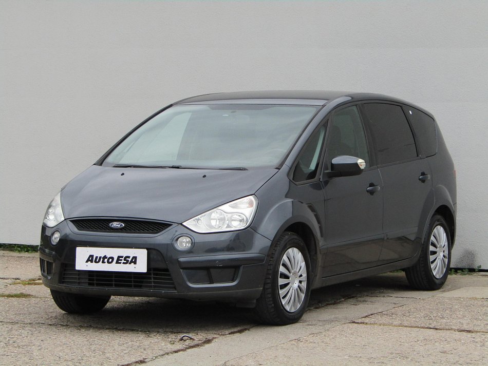 Ford S-MAX 2.0i 