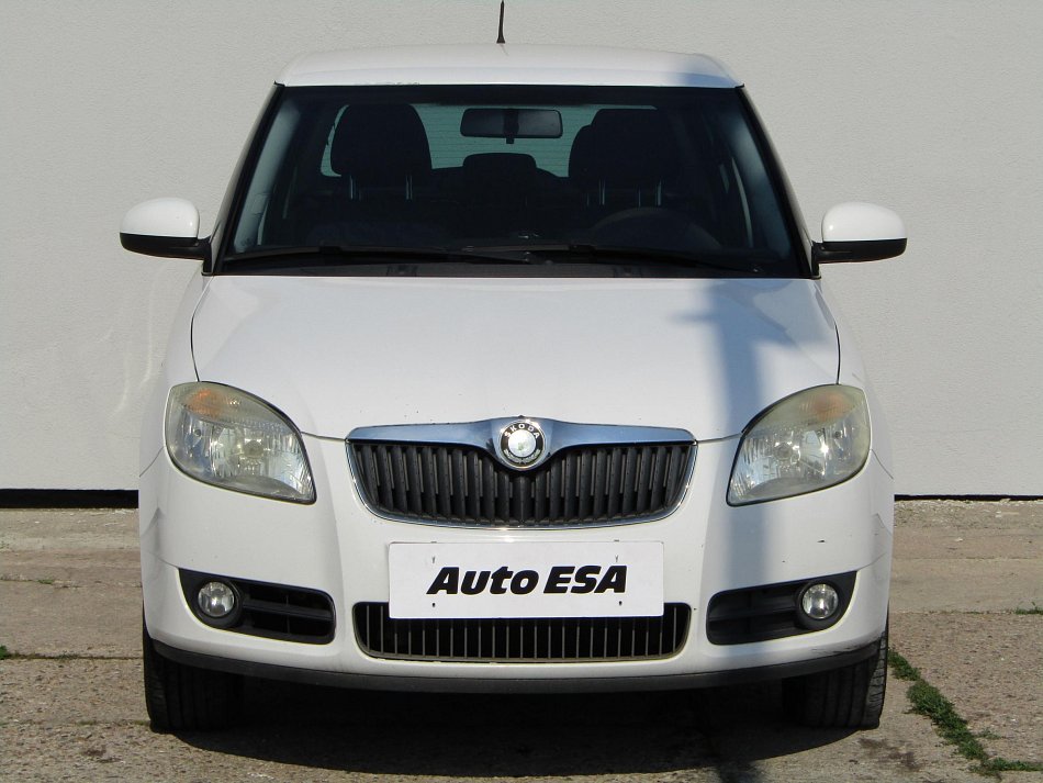 Škoda Fabia II 1.4i 16V Ambiente