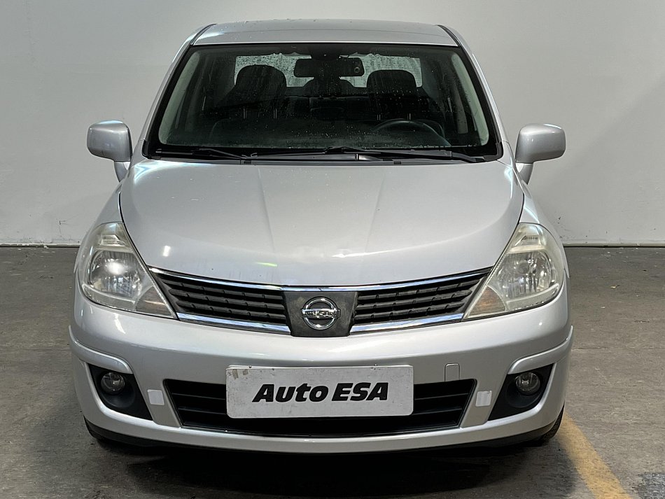 Nissan Tiida 1.6i 