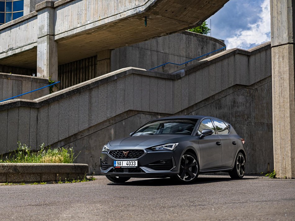 Cupra Leon 2.0 TSi 