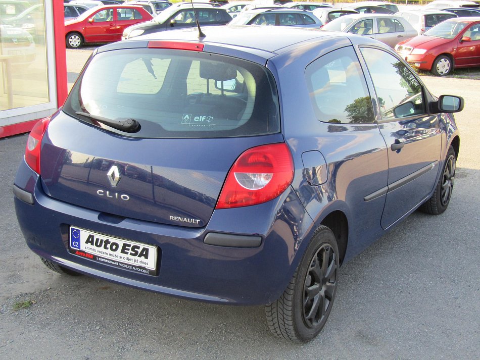 Renault Clio 1.2 16V 