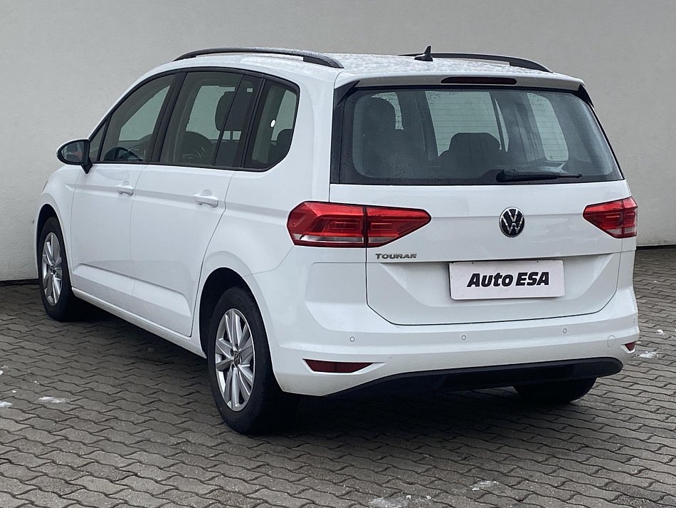 Volkswagen Touran 2.0 TDi 