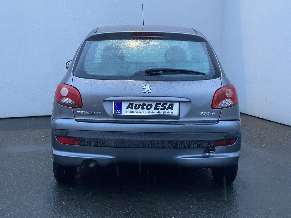 Peugeot 206 1.4i 