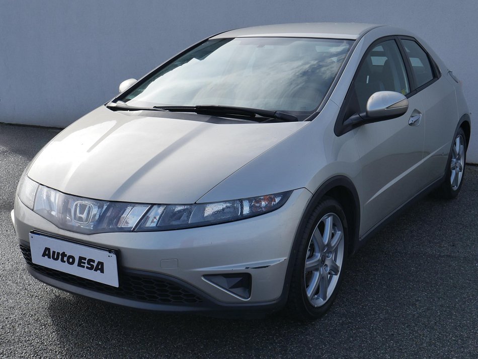 Honda Civic 1.3i 