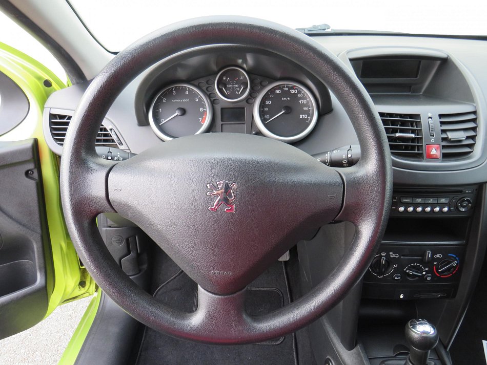 Peugeot 207 1.4 i 