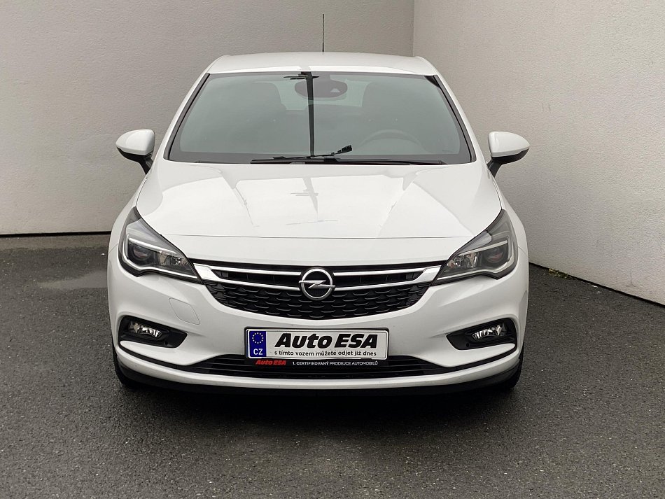 Opel Astra 1.6T Innovation