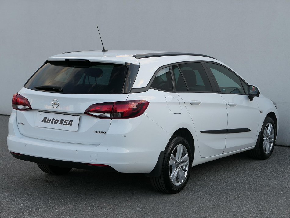 Opel Astra 1.4T 