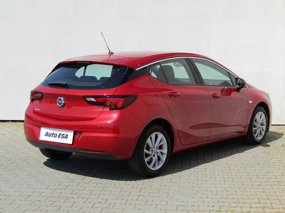 Opel Astra 1.2 T 