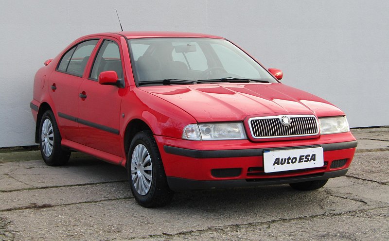 Škoda Octavia 2.0i 