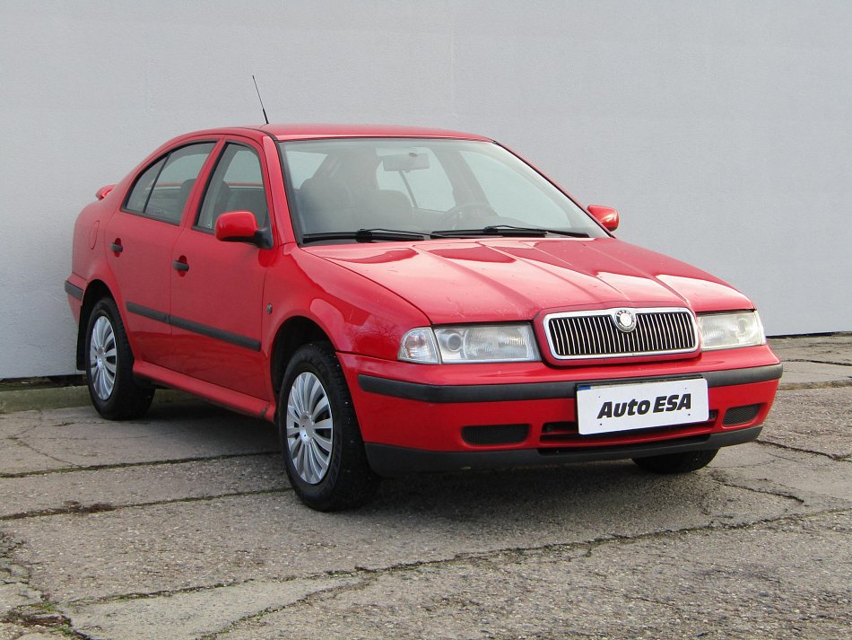 Škoda Octavia 2.0i 