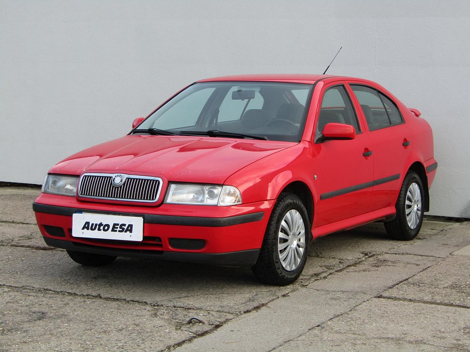 Škoda Octavia 2.0i 