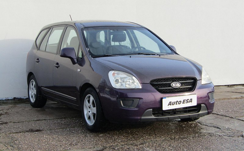 Kia Carens 2.0i 