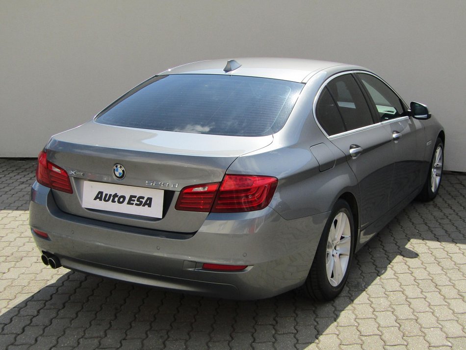 BMW Řada 5 2.0d  520d xDrive