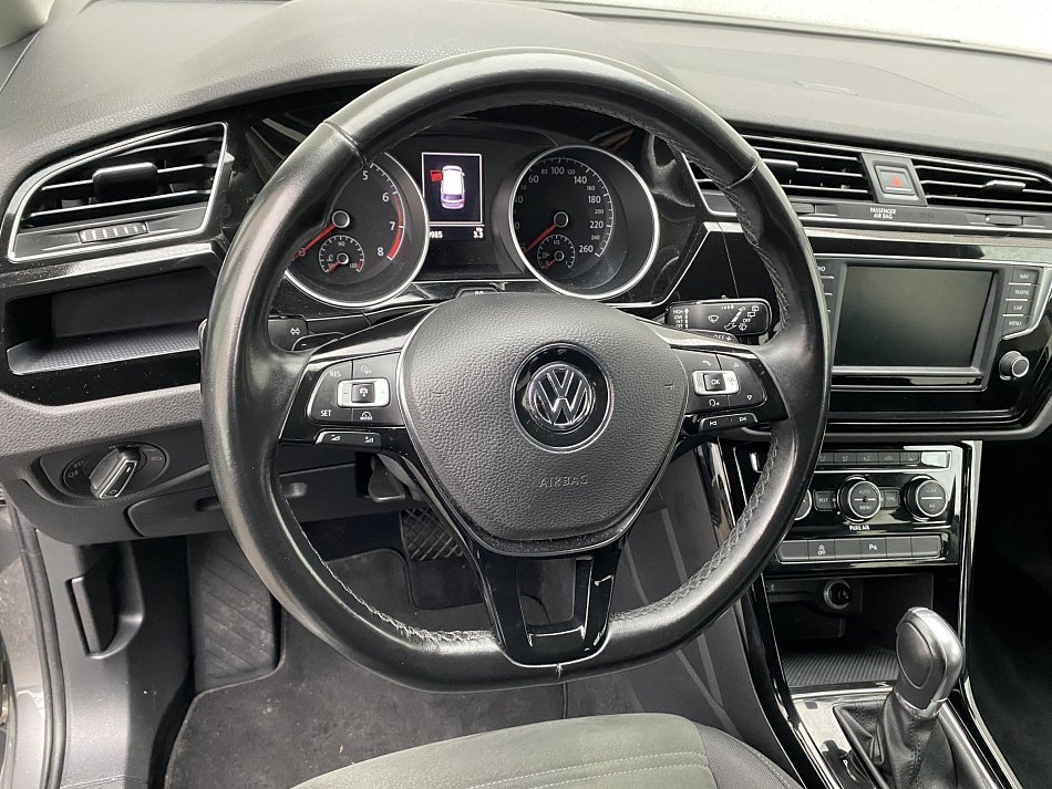 Volkswagen Touran 1.4 TSi Highline