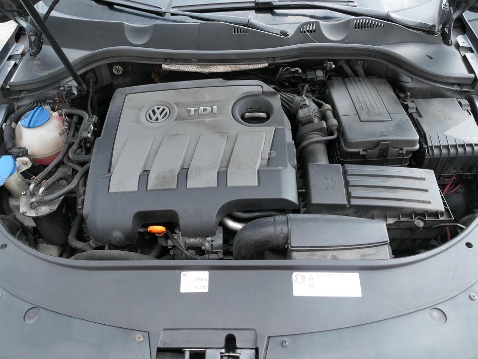 Volkswagen Passat 1.6 TDi 