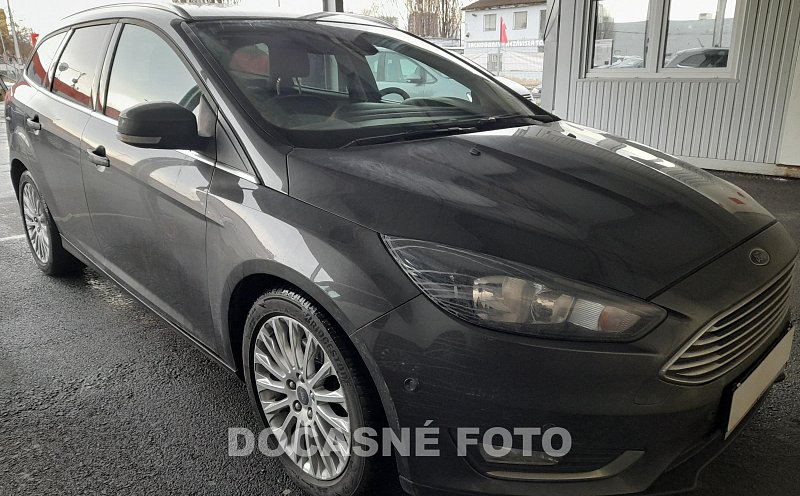 Ford Focus 1.5EB 