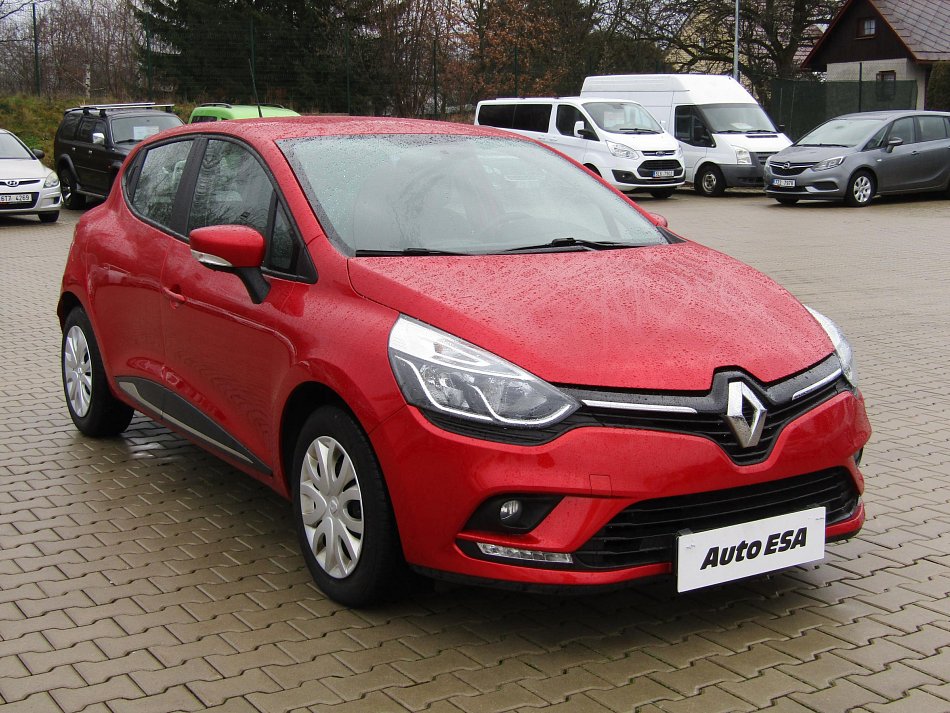 Renault Clio 1.2i 