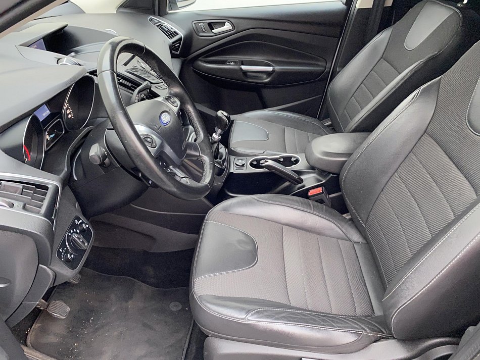 Ford Kuga 2.0 TDCi Titanium