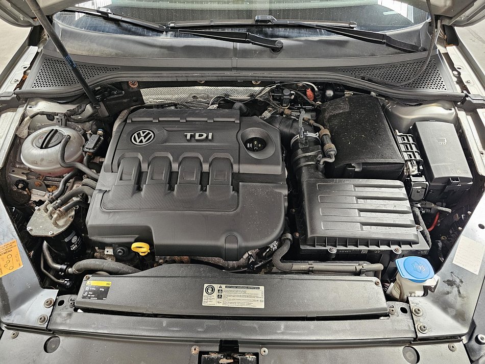 Volkswagen Passat 2.0 TDi 