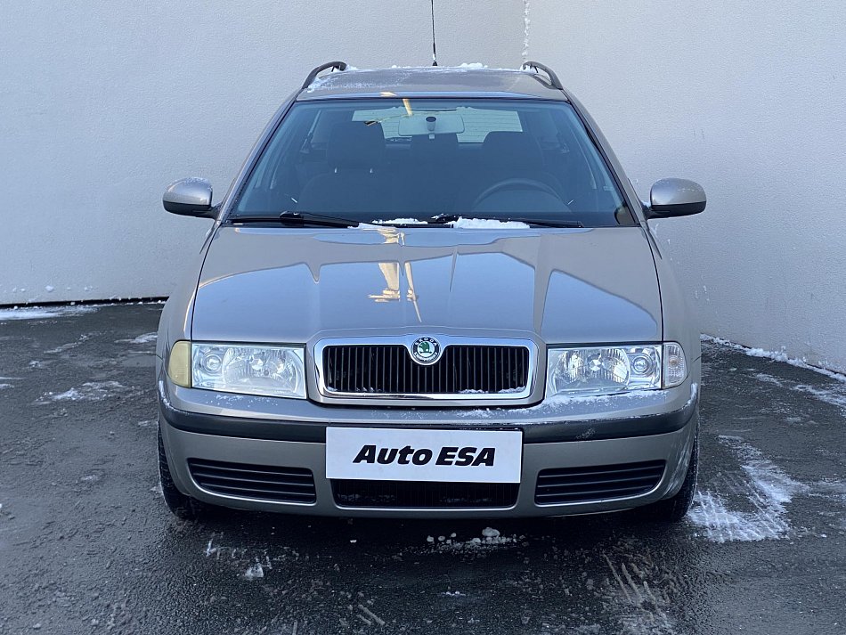 Škoda Octavia 1.6i Tour