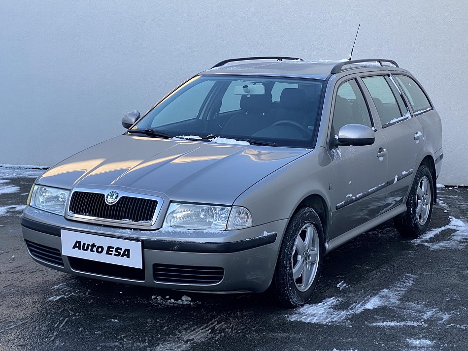 Škoda Octavia 1.6i Tour