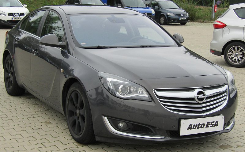 Opel Insignia 2.0CDTi 