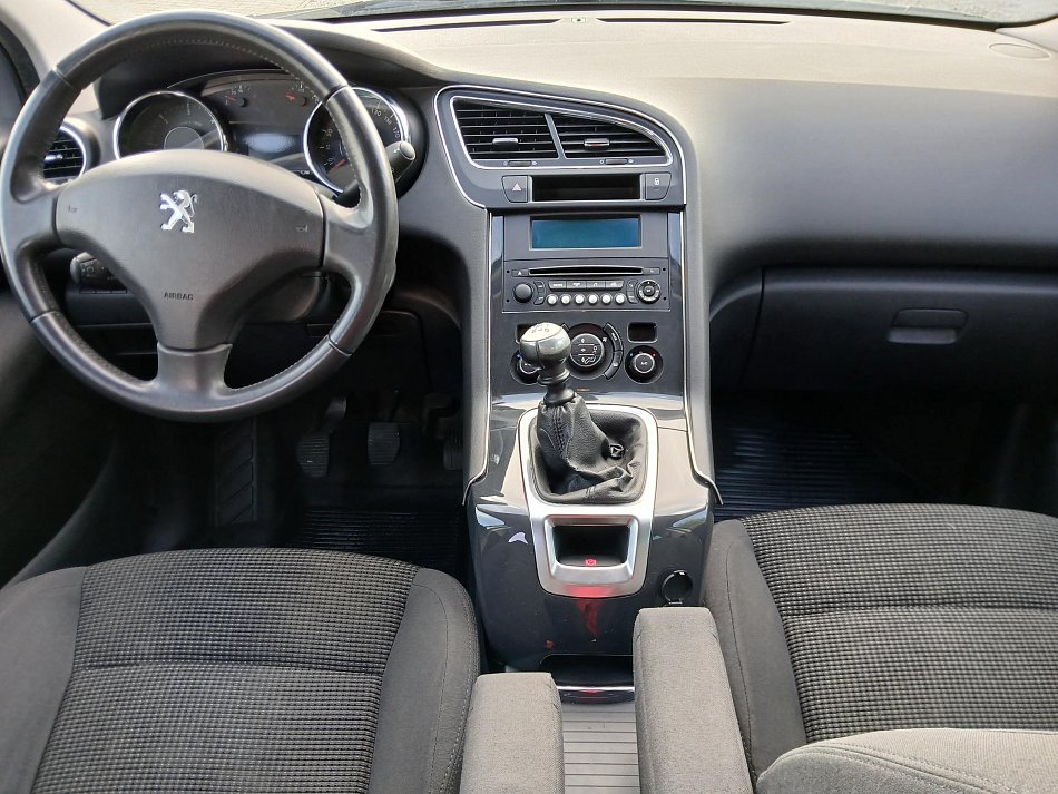 Peugeot 5008 1.6HDi 