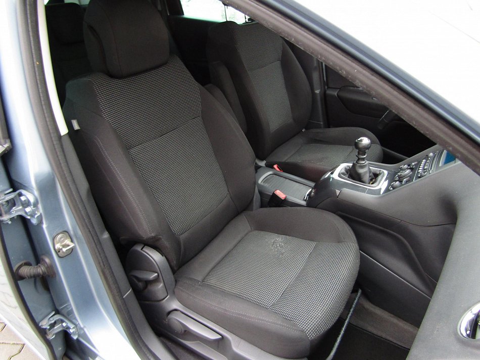 Peugeot 5008 1.6HDi 