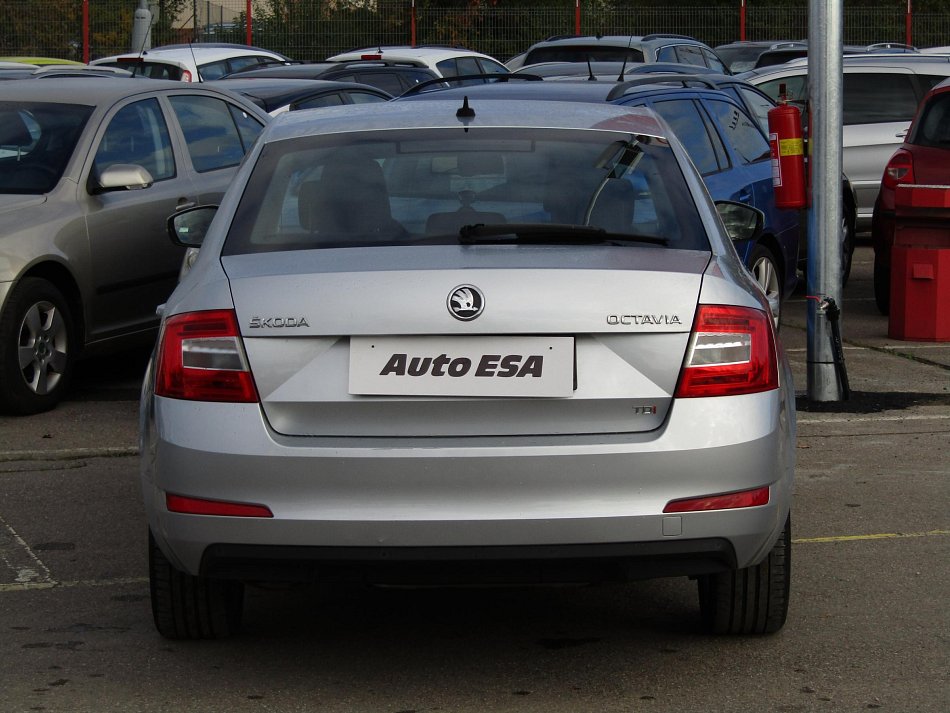 Škoda Octavia III 2.0 TDi Elegance