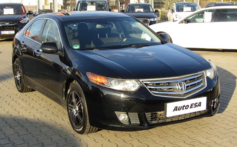 Honda Accord 2.0i 