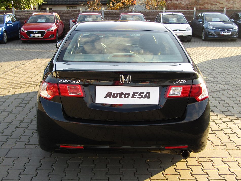 Honda Accord 2.0i 