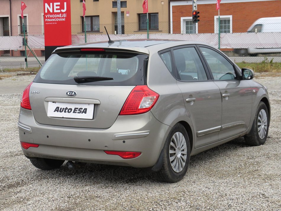 Kia Ceed 1.4i 