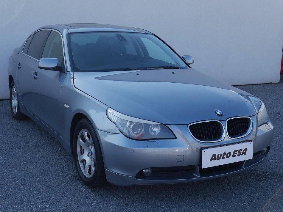 BMW Řada 5 2.2i  520i