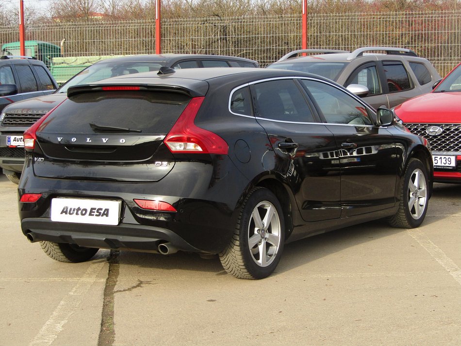 Volvo V40 2.0 D3 