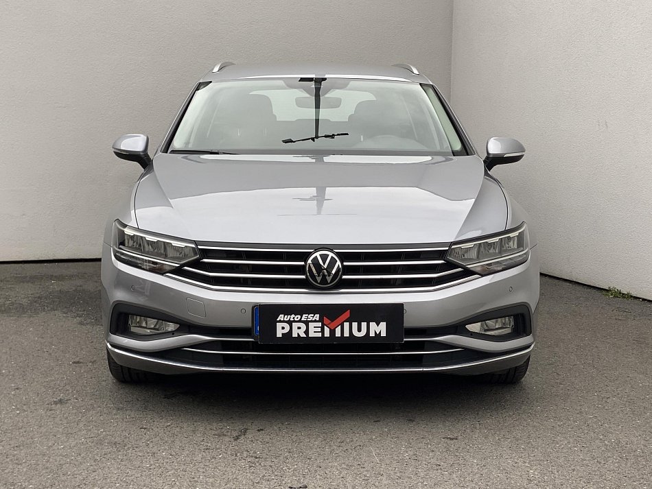 Volkswagen Passat 2.0 TDi Elegance