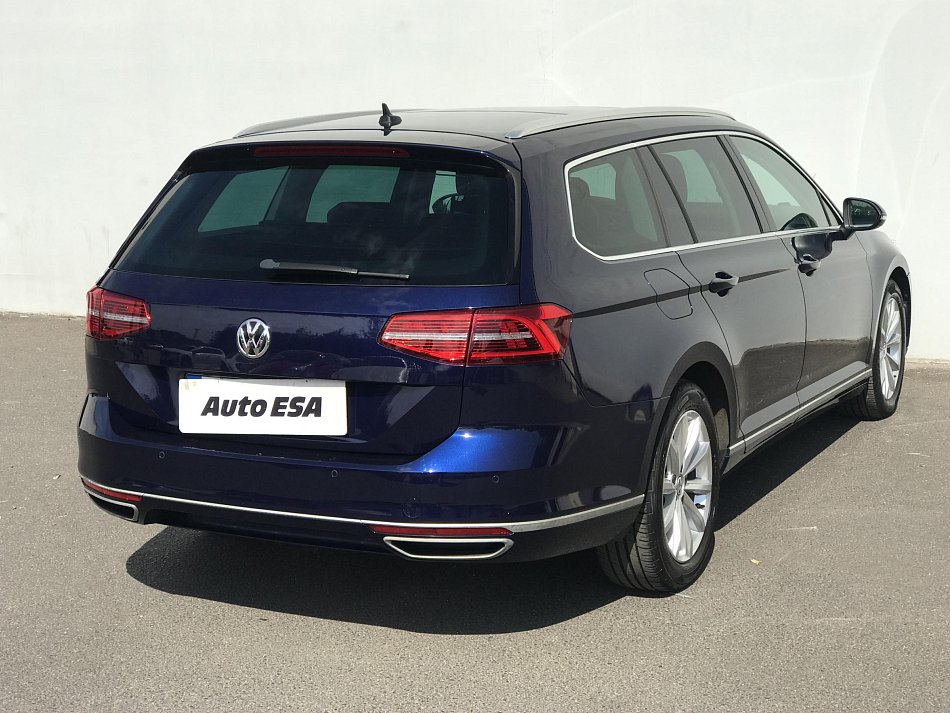 Volkswagen Passat 2.0 TDi Highline