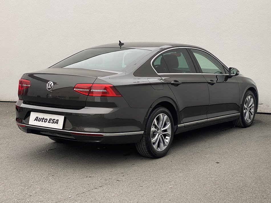 Volkswagen Passat 1.4 TSi Highline