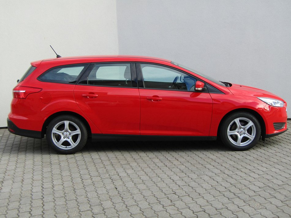 Ford Focus 1.6 i Trend