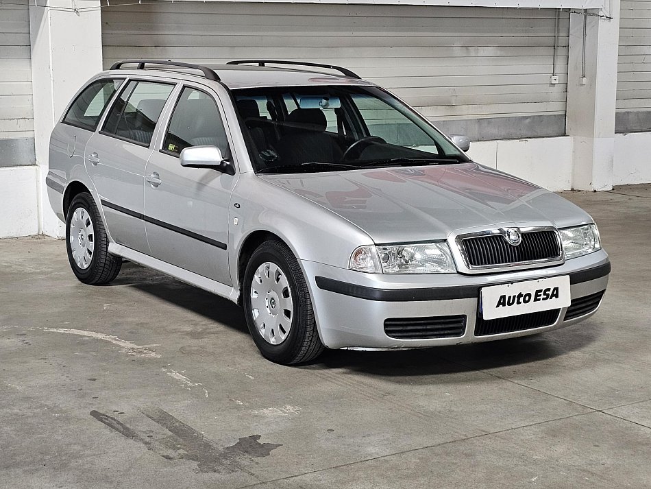 Škoda Octavia 2.0i 