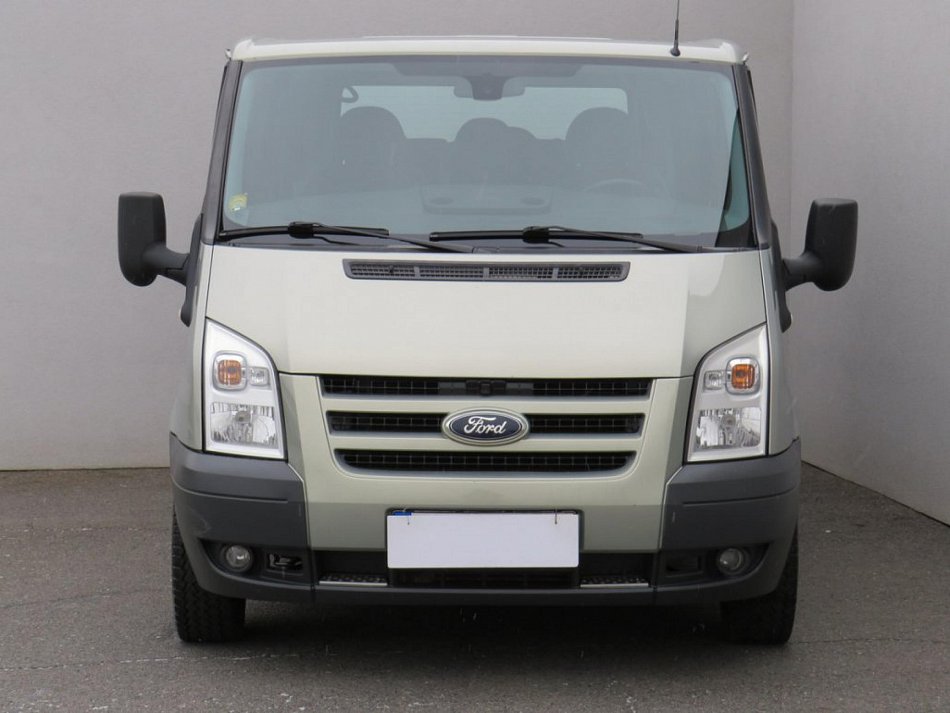 Ford Transit 2.2TDCi  L3H3 5míst