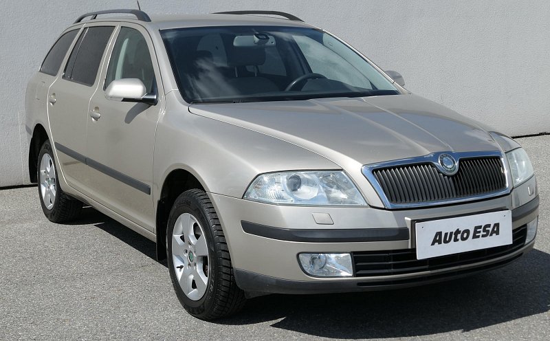 Škoda Octavia II 2.0 FSI  4x4