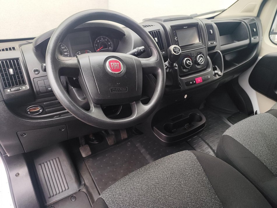 Fiat Ducato 2.3MJT  SKŘÍŇ CHLADÍCÍ