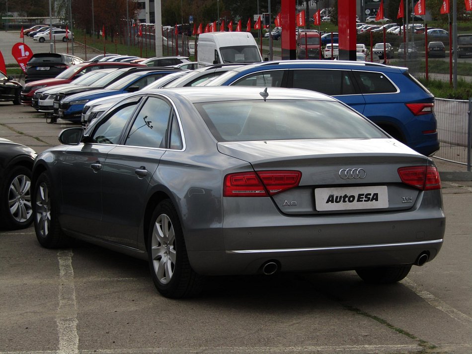 Audi A8 4.2 TDi  quattro